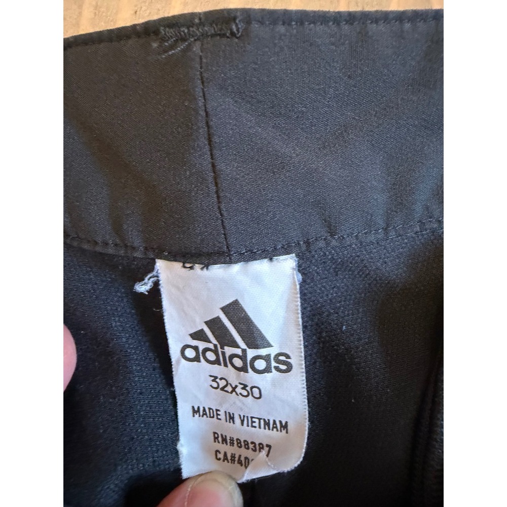 A1 Adidas Mens Golf Pants Black Flat Front Performance Trousers 32x30 - Picture 5 of 5